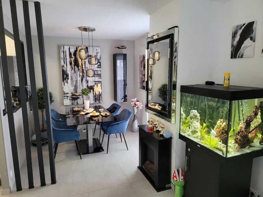 Appartement Neuf Moderne + Parking, Geneve Saint-Genis-Pouilly Esterno foto